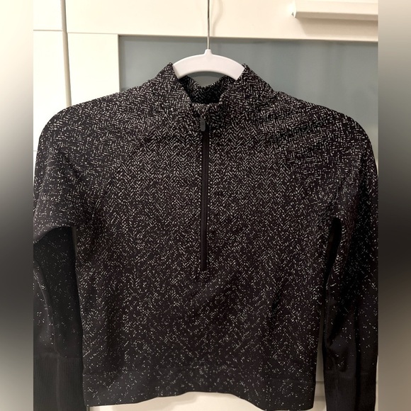 Lululemon Rest Less Cropped Half-Zip - Picture 4 of 6